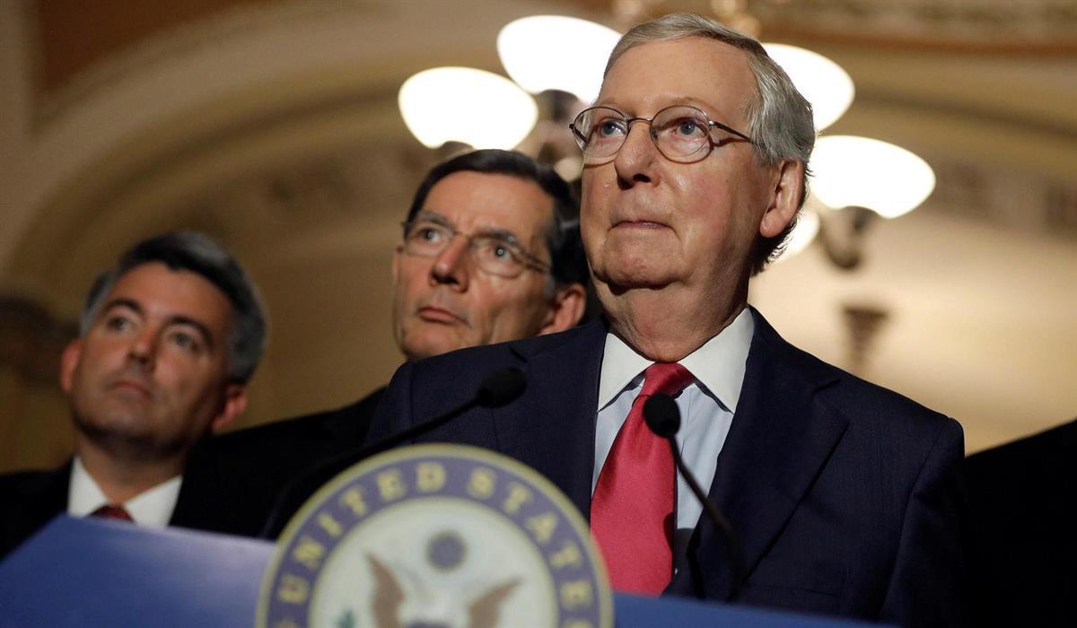 Senate Majority Leader Mitch McConnell (Aaron P. Bernstein /Reuters)