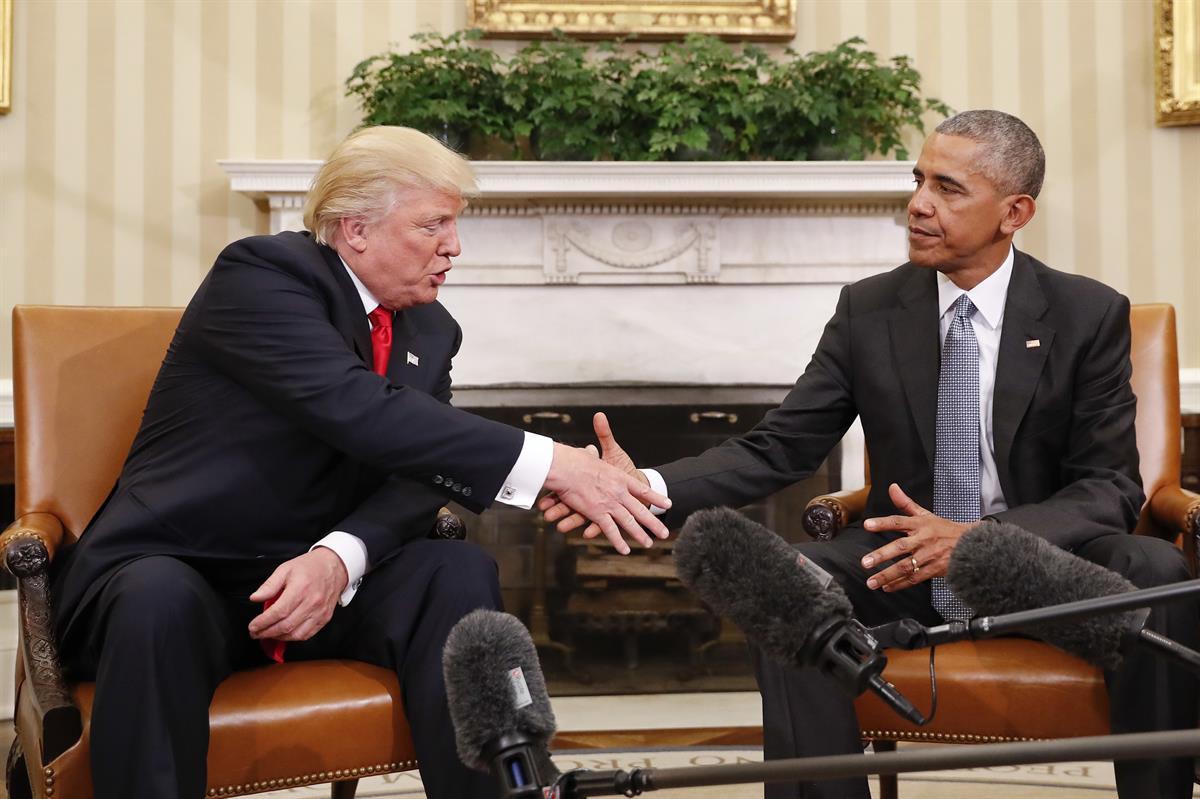 President Barack Obama and President-elect Donald Trump shake hands following their meeting in the Oval Office of the White House in Washington, Thursday, Nov. 10, 2016. (AP Photo/Pablo Martinez Monsivais)